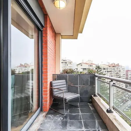Appartement Vita Portucale ! Miraflores Sky View With Balcony